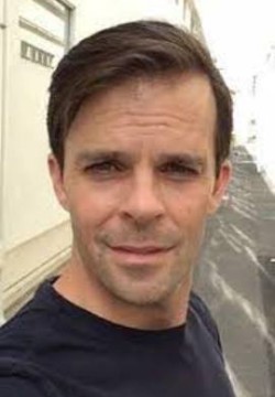 Том Костэйн