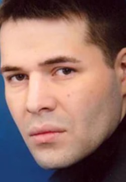 Андрей Ларин