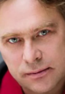 Олег Петелин