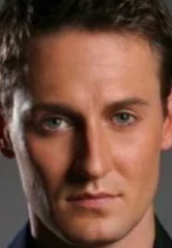 Джош Стюарт