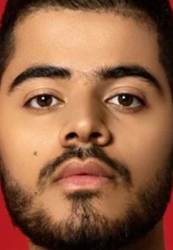 Роман Каграманов