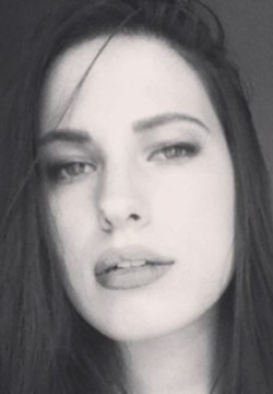 Ада Разумова