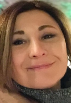 Власта Муратова