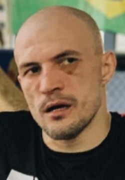 Максим Булахтин