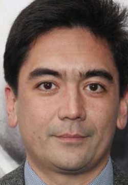 Алекс Танака