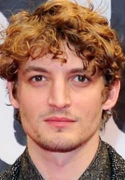 Нильс Шнайдер