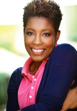 Дахели Холл