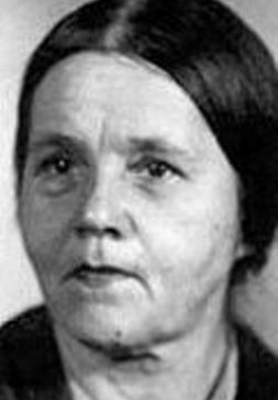 Варвара Попова