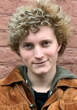 Денис Зайнуллин