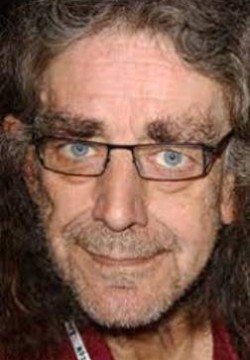 Питер Мейхью