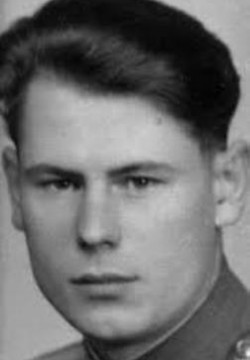 Александр Милюков