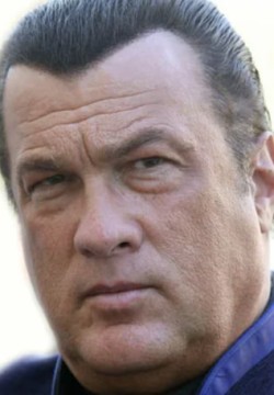 Стивен Сигал