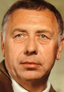 Анатолий Папанов