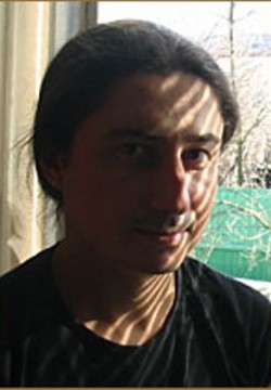 Михаил Карягин