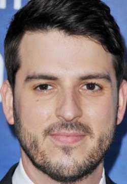 Исаак Аптакер