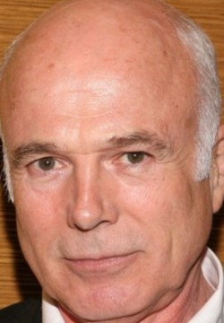 Майкл Хоган