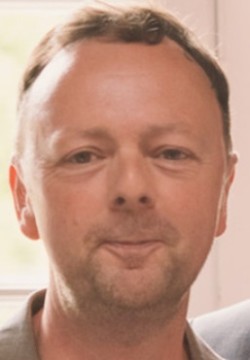 Джулиан Корт