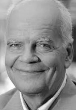 Арнис Лицитис