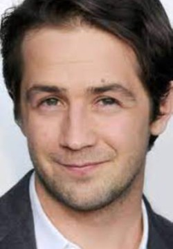 Майкл Ангарано