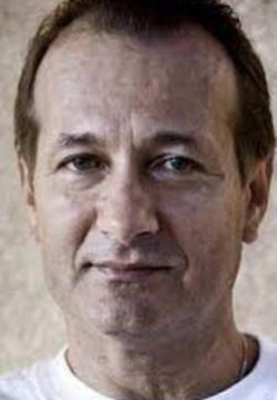 Андрей Градов