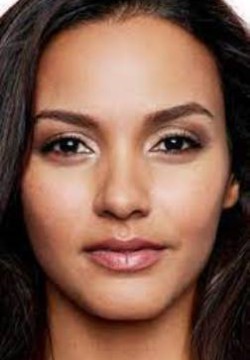 Джессика Лукас