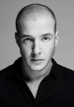 Артем Сучков