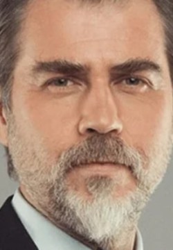 Серхат Тутумлуер