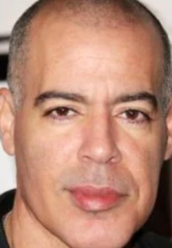 Роберто «Санс» Санчес