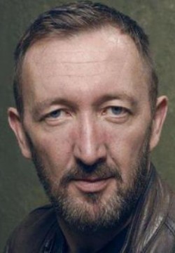 Ралф Айнесон