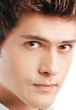 Алперен Дуймаз