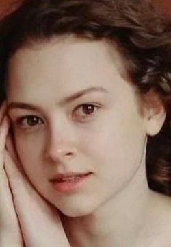 Анна Потакова