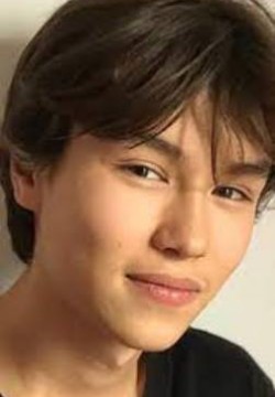 Луис Васкес