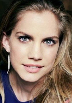 Анна Кламски