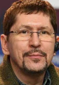 Андрей Савельев