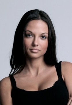 Полина Поликанова