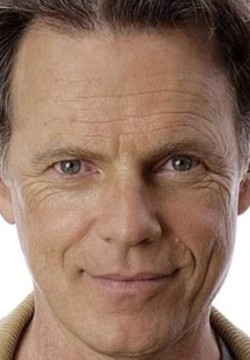 Брюс Гринвуд