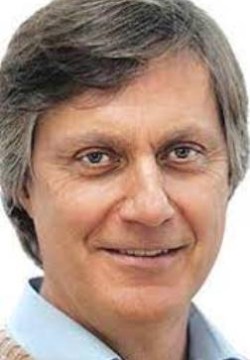 Лассе Халльстрём