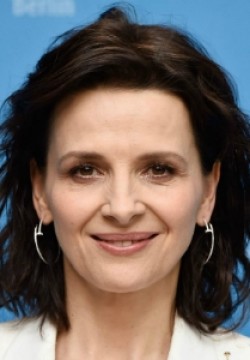 Жюльет Бинош