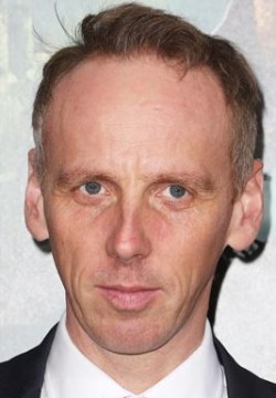 Юэн Бремнер