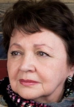 Анна Богдан