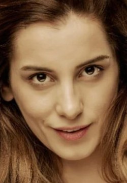 Нихаль Исиксачан