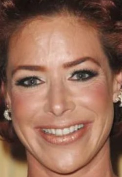 Клаудия Уэллс