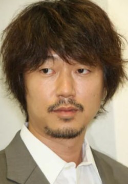 Хирофуми Араи