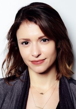 Стефани Эконому