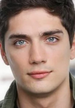 Джордж Финн