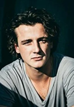 Майкл Ричардсон