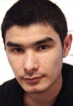 Айнур Аскаров