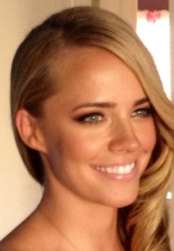 Джессика Барт