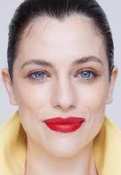 Джессика Де Гау