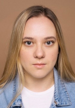 Юлия Гревцова